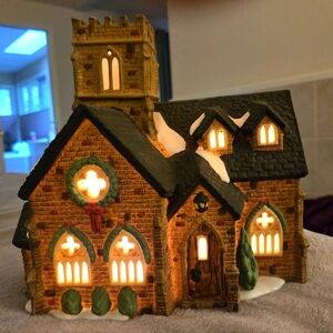 Knottinghill Church Dickens Village